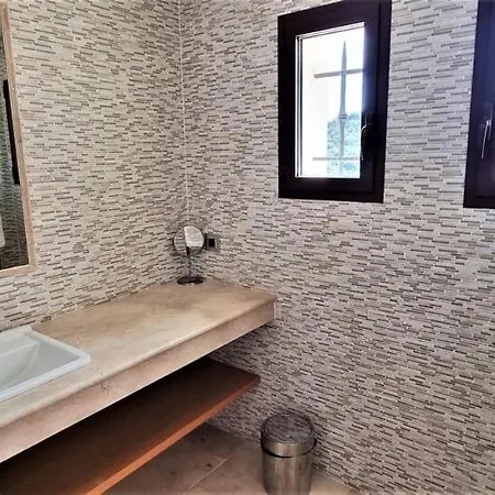 Read Host Profile Before Requesting - Luxury Appartement *